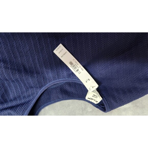 Victoria's Secret Women's Small Blue Soft Seamless Cable Long-Sleeve Top NWT - Picture 5 of 8